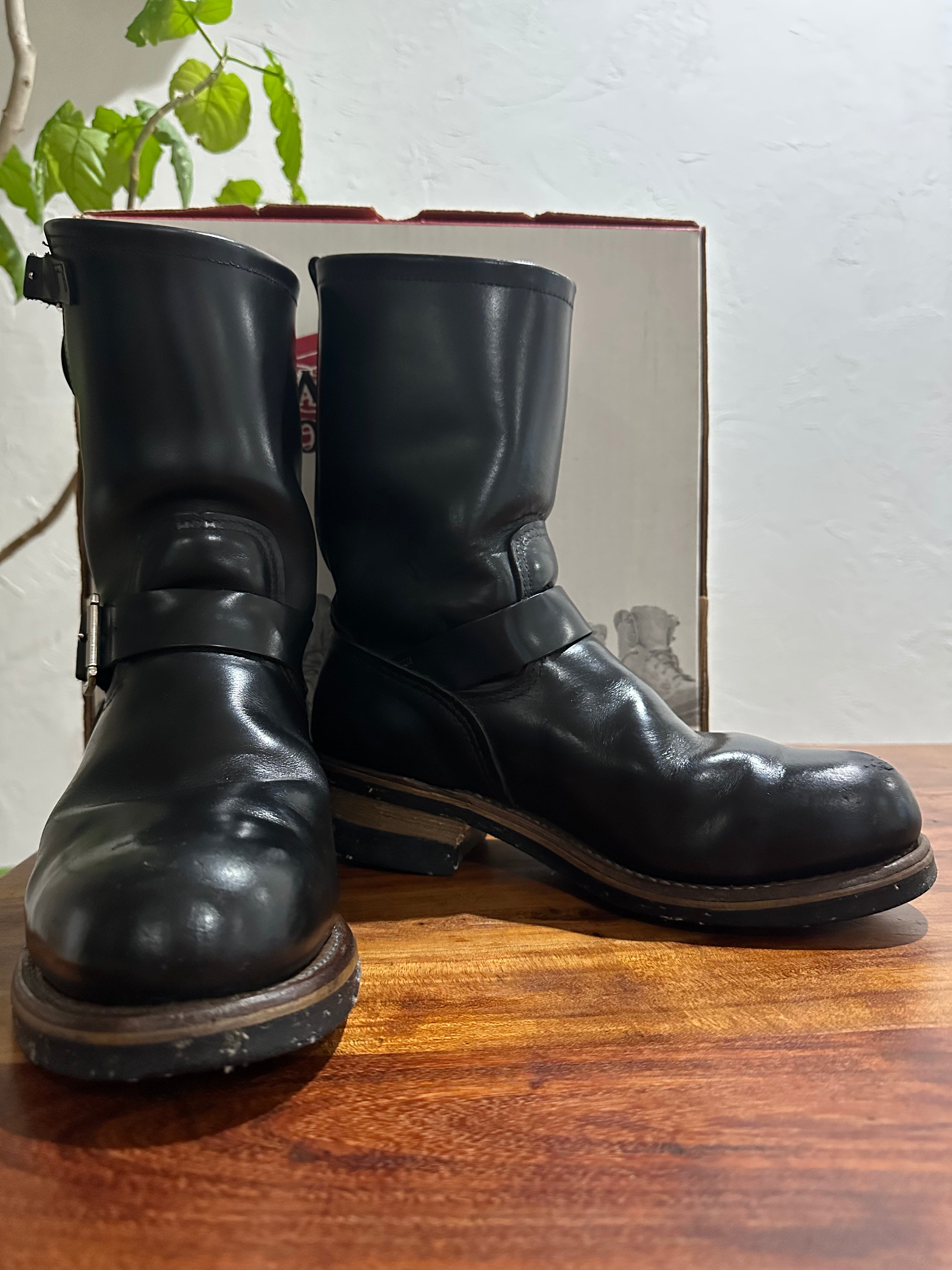 Red Wing (レッドウィング) 2268 11" Engineer Boots (Steel-toe) ブラック (Black) ブラック・クローム (Black Chrome) ブラック・ネオプレーン・コードソール (Black Neoprene Cord) used boots - fr_1 view