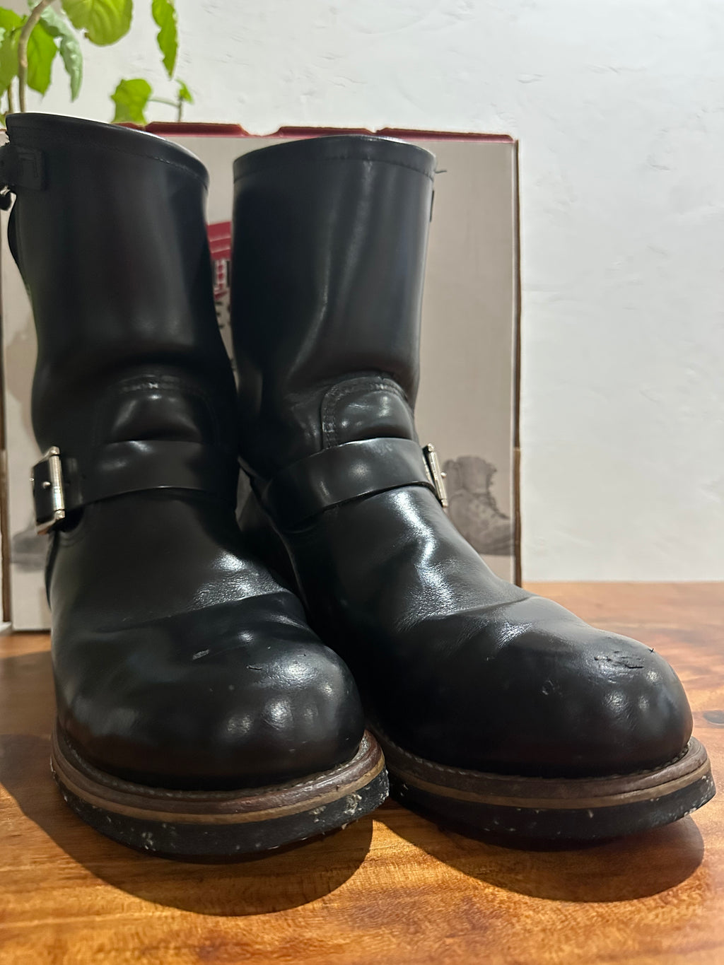 Red Wing (レッドウィング) 2268 11" Engineer Boots (Steel-toe) ブラック (Black) ブラック・クローム (Black Chrome) ブラック・ネオプレーン・コードソール (Black Neoprene Cord) used boots - toe_2 view
