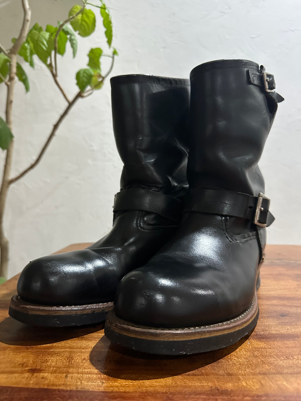 Red Wing (レッドウィング) 2268 11" Engineer Boots (Steel-toe) ブラック (Black) ブラック・クローム (Black Chrome) ブラック・ネオプレーン・コードソール (Black Neoprene Cord) used boots - toe_3 view