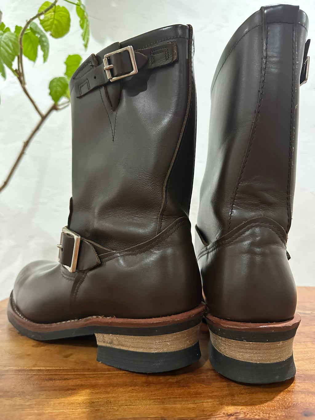 Red Wing (レッドウィング) 2967 11" Engineer Boots (Steel-toe) ブラウン (Brown) チョコレート・クローム (Chocolate Chrome) ブラック・ネオプレーン・コードソール (Black Neoprene Cord) used boots - back_1 view