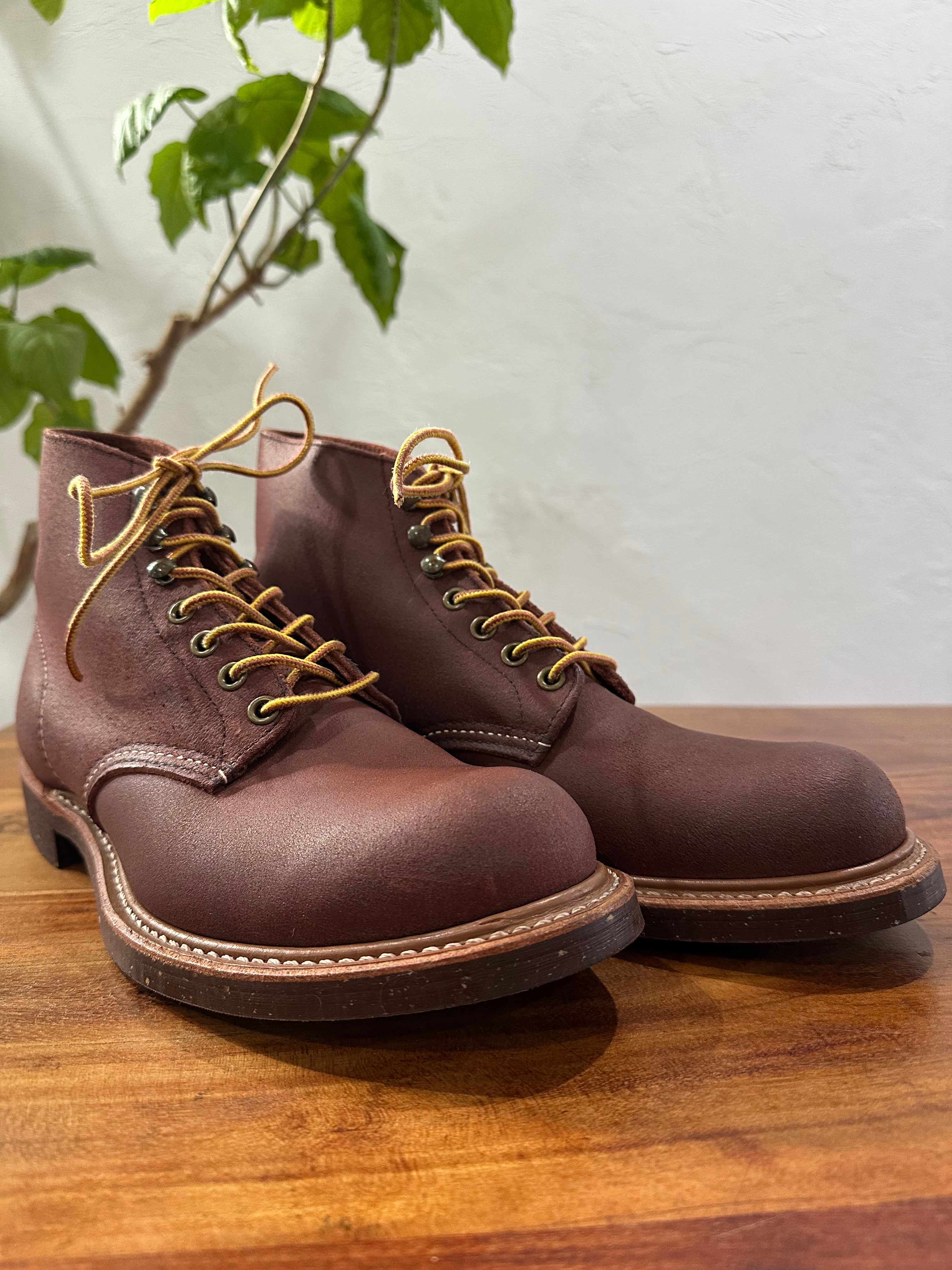Red Wing (レッドウィング) 8016 Blacksmith (Bordeaux "Spitfire") ボルドー (Bordeaux) ボルドー・スピットファイヤー (Bordeaux "Spitfire") コルクソール (Cork Sole) used boots - toe_2 view