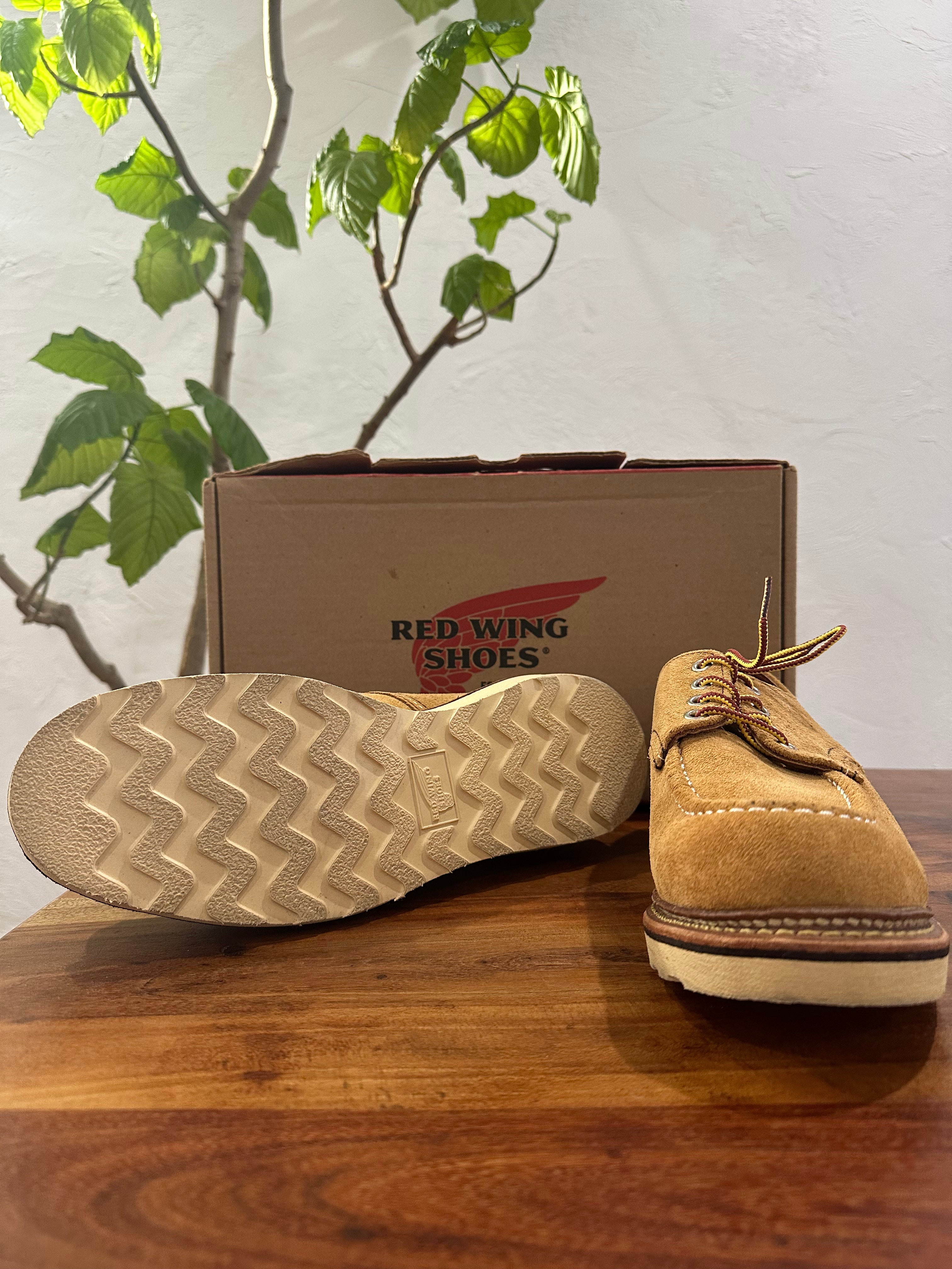 Red Wing (レッドウィング) 8105 Work Oxford (Moc Toe) ベージュ (Beige) メイズ・アビレーン・ラフアウト (Maize Abilene Roughout) トラクショントレッドソール (Traction Tred Sole) used boots - fr_3 view