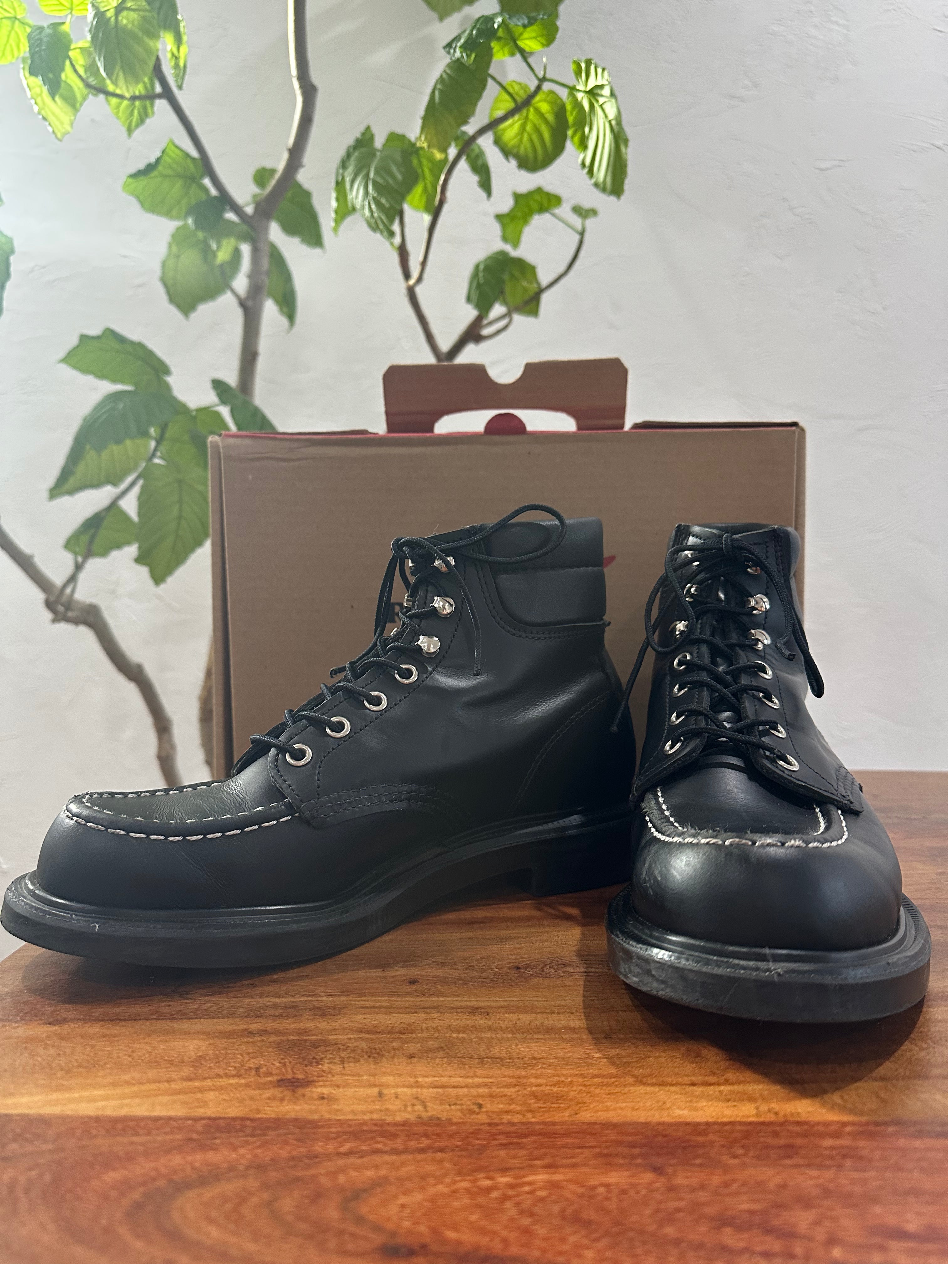 Red Wing (レッドウィング) 8133 SuperSole 6-inch Moc ブラック (Black) ブラック・クローム (Black "Chrome") スーパーソール (SuperSole) used boots - fr_2 view
