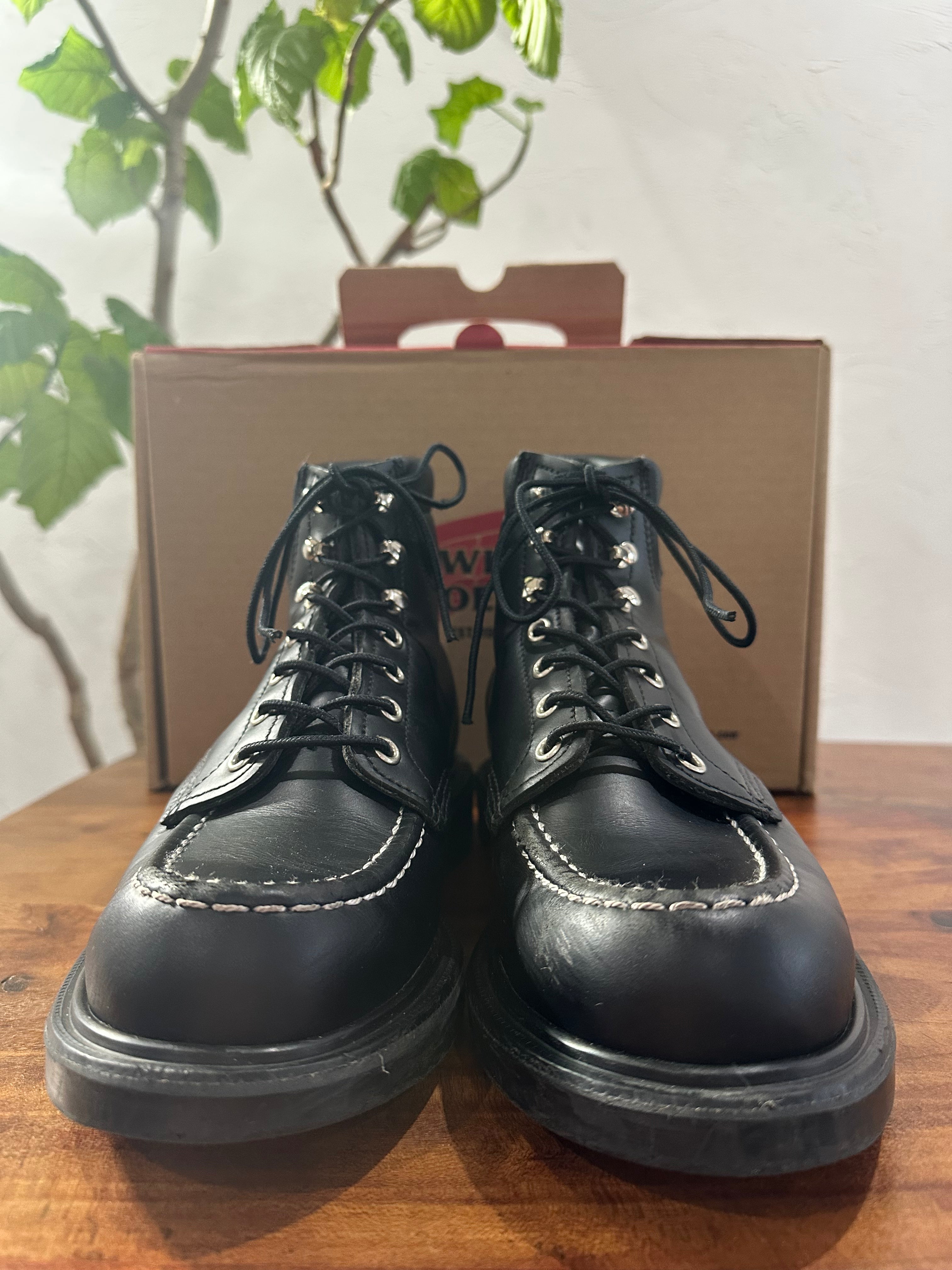 Red Wing (レッドウィング) 8133 SuperSole 6-inch Moc ブラック (Black) ブラック・クローム (Black "Chrome") スーパーソール (SuperSole) used boots - toe_1 view