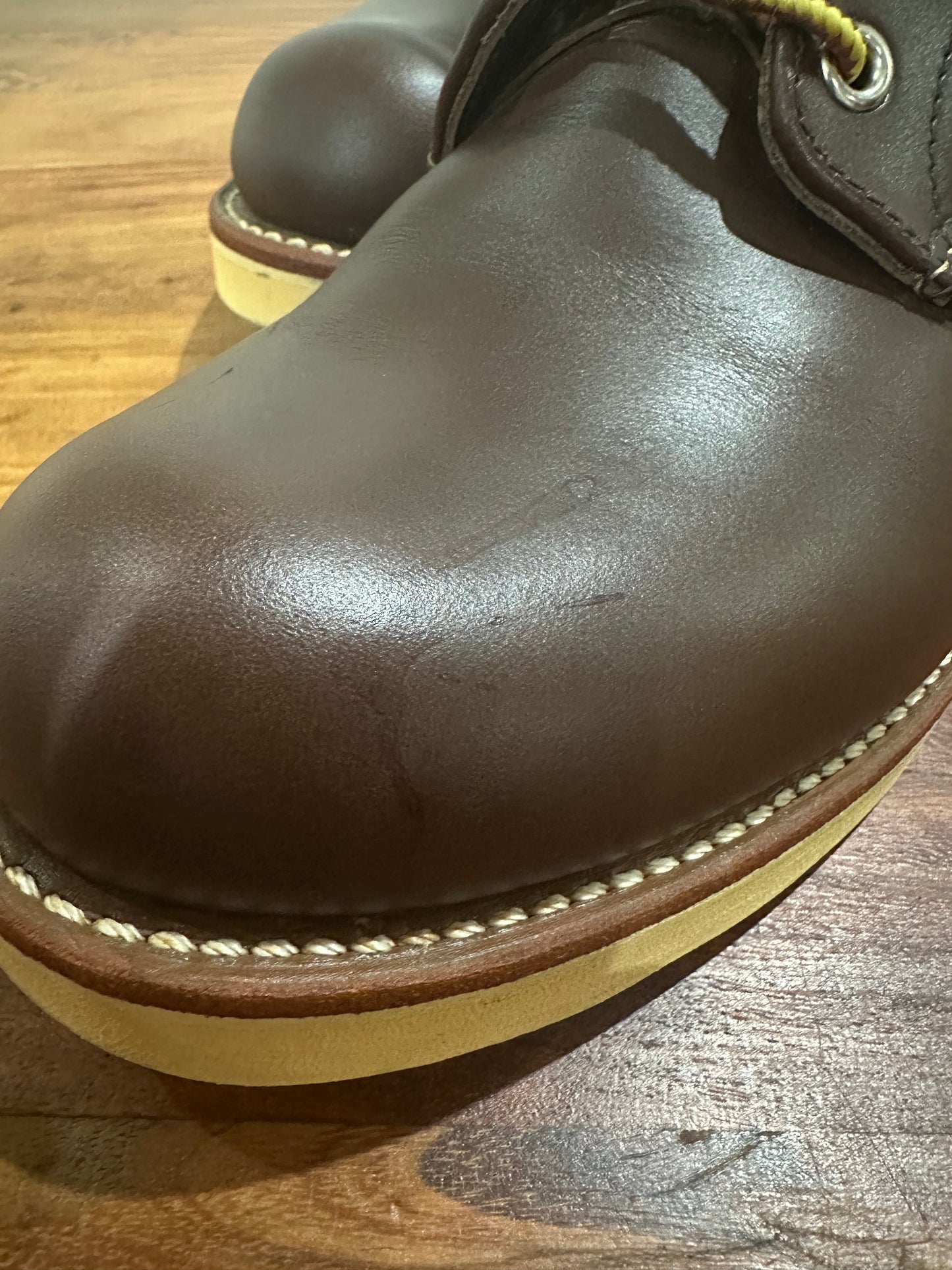 Red Wing (レッドウィング) 8134 Classic Work 6-Inch Round Toe チョコレート (Chocolate) チョコレート・クローム (Chocolate Chrome) トラクショントレッド・ソール (Traction Tred Sole) used boots - other_1 view