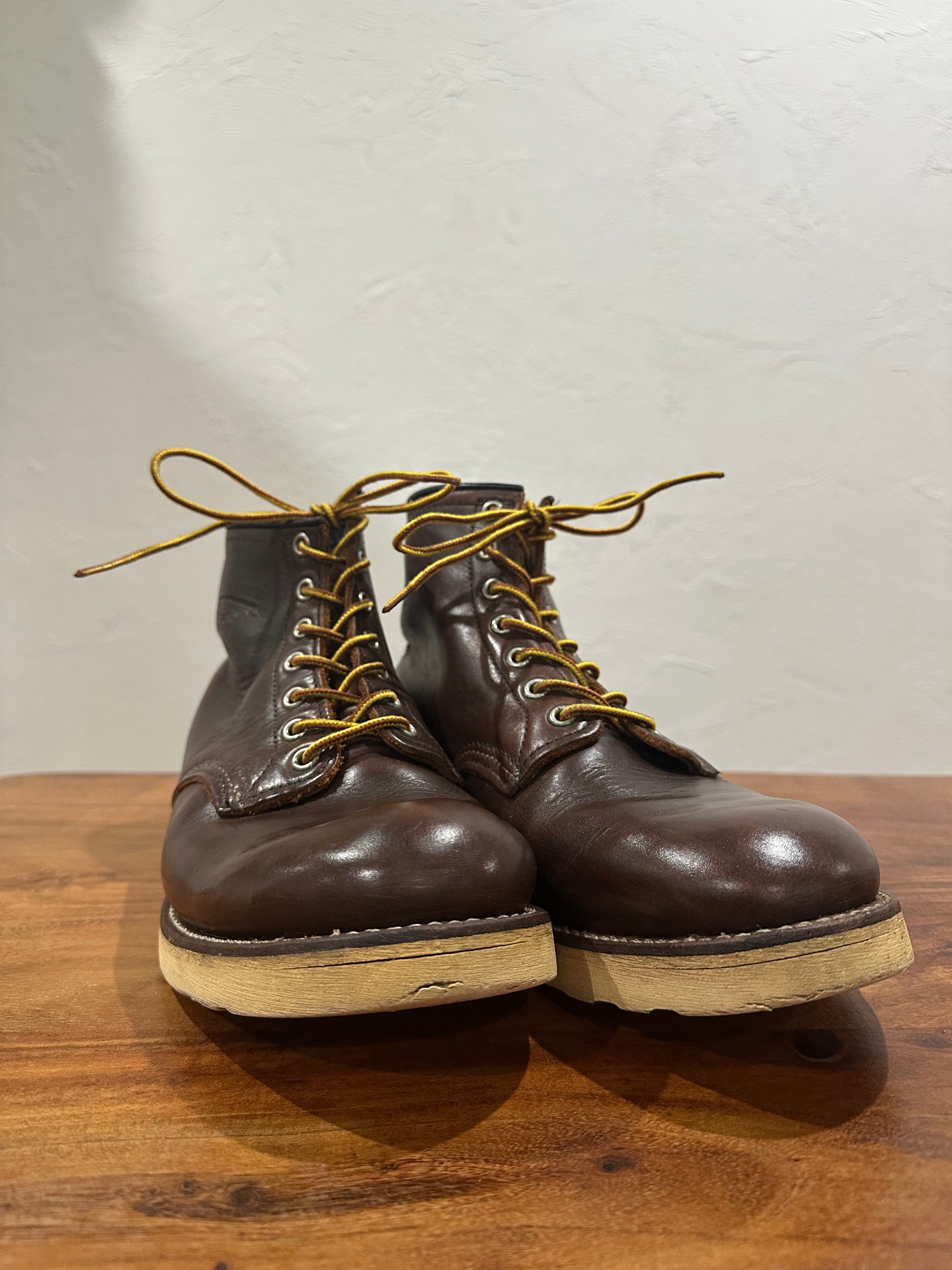Red Wing (レッドウィング) 8158 Classic Work 6-Inch Round Toe ブラウン (Brown) クロムエクセル (Chromexcel) トラクショントレッド・ソール (Traction Tred Sole) used boots - toe_2 view