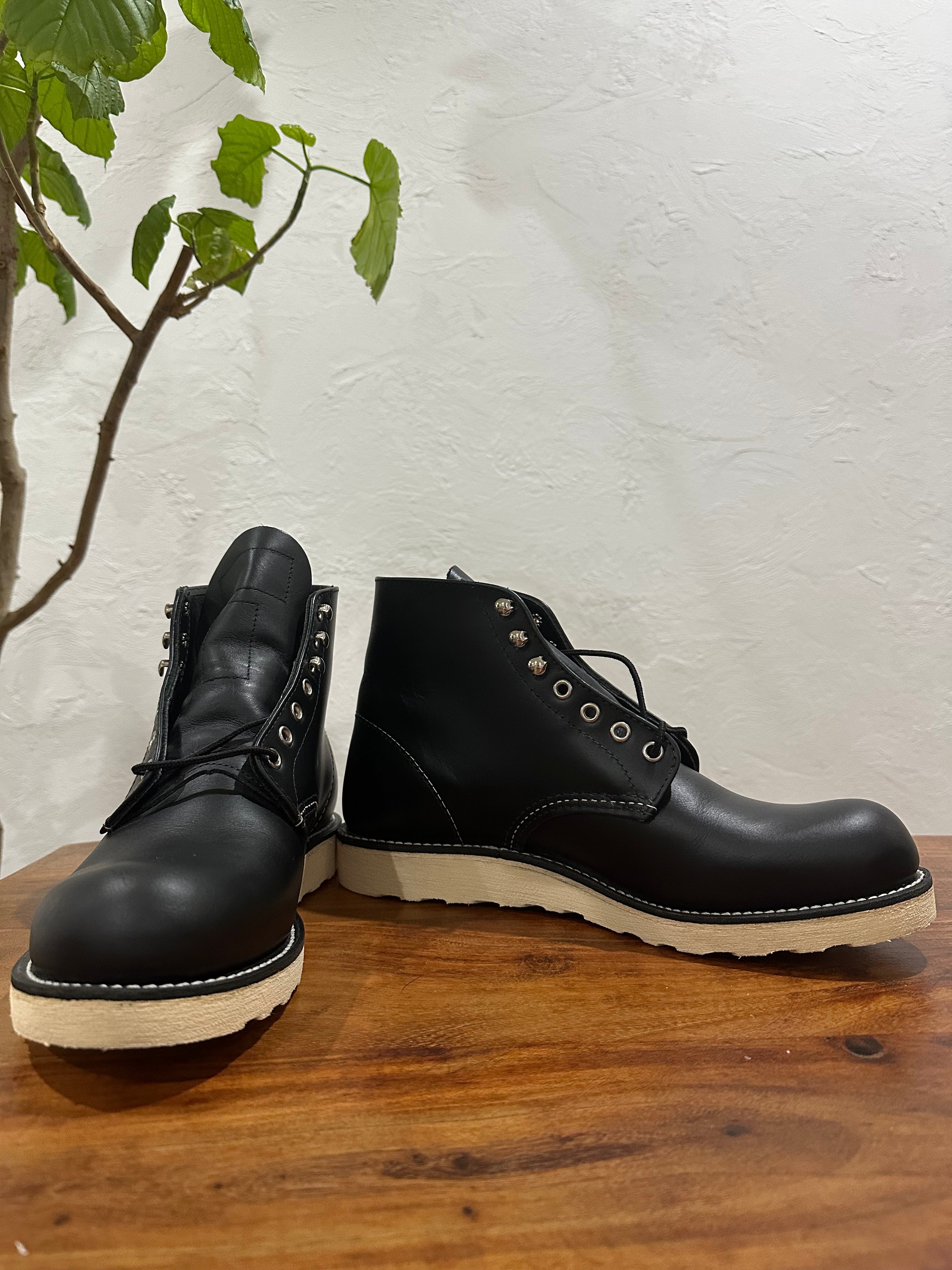 Red Wing (レッドウィング) 8165 Classic Work 6-Inch Round Toe ブラック (Black) ブラック・クローム (Black Chrome) トラクショントレッド・ソール (Traction Tred Sole) used boots - fr_1 view