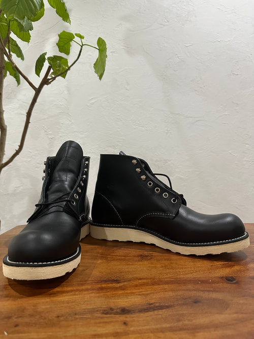 Red Wing (レッドウィング) 8165 Classic Work 6-Inch Round Toe ブラック (Black) ブラック・クローム (Black Chrome) トラクショントレッド・ソール (Traction Tred Sole) used boots - fr_1 view