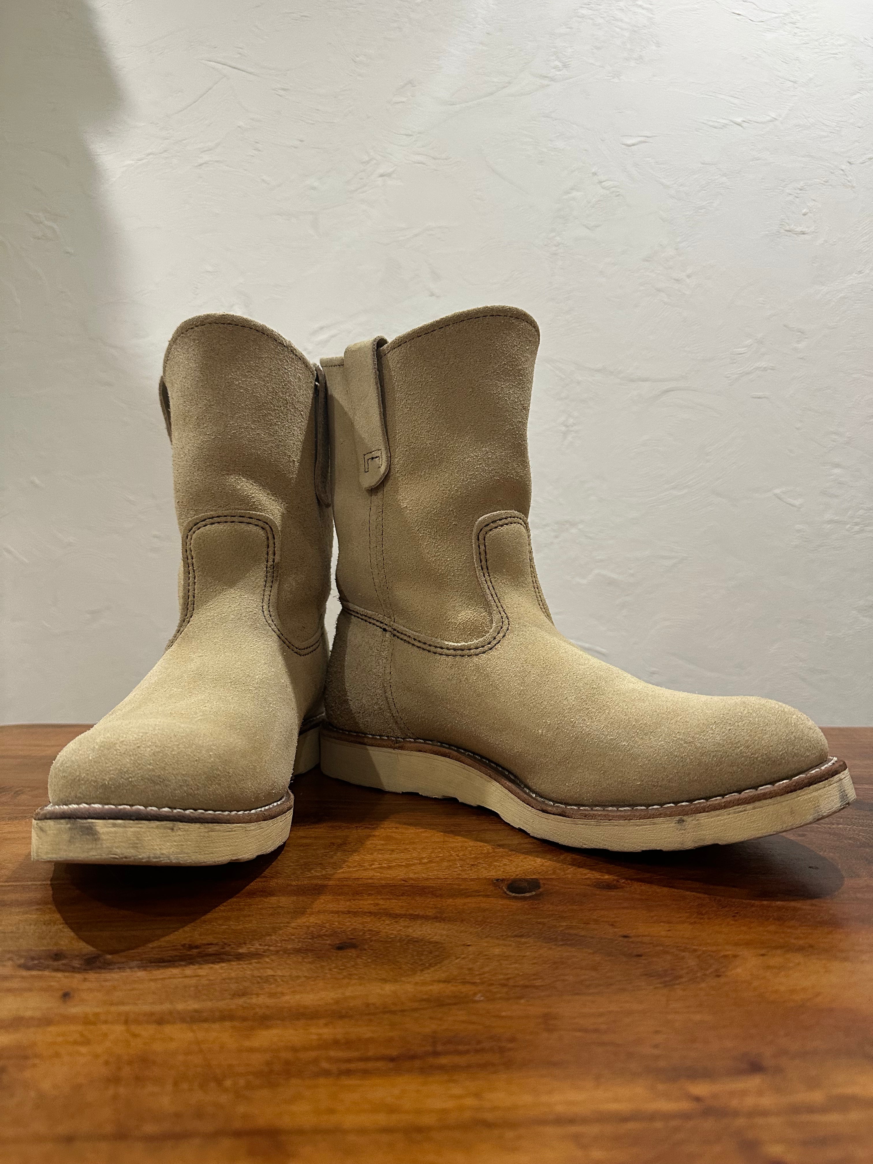 Red Wing (レッドウィング) 8168 9-inch Pecos ホーソーン (Hawthorne) ホーソーン・アビリーン・ラフアウト (Hawthorne Abilene Roughout) トラクショントレッド・ソール (Traction Tred Sole) used boots - fr_1 view