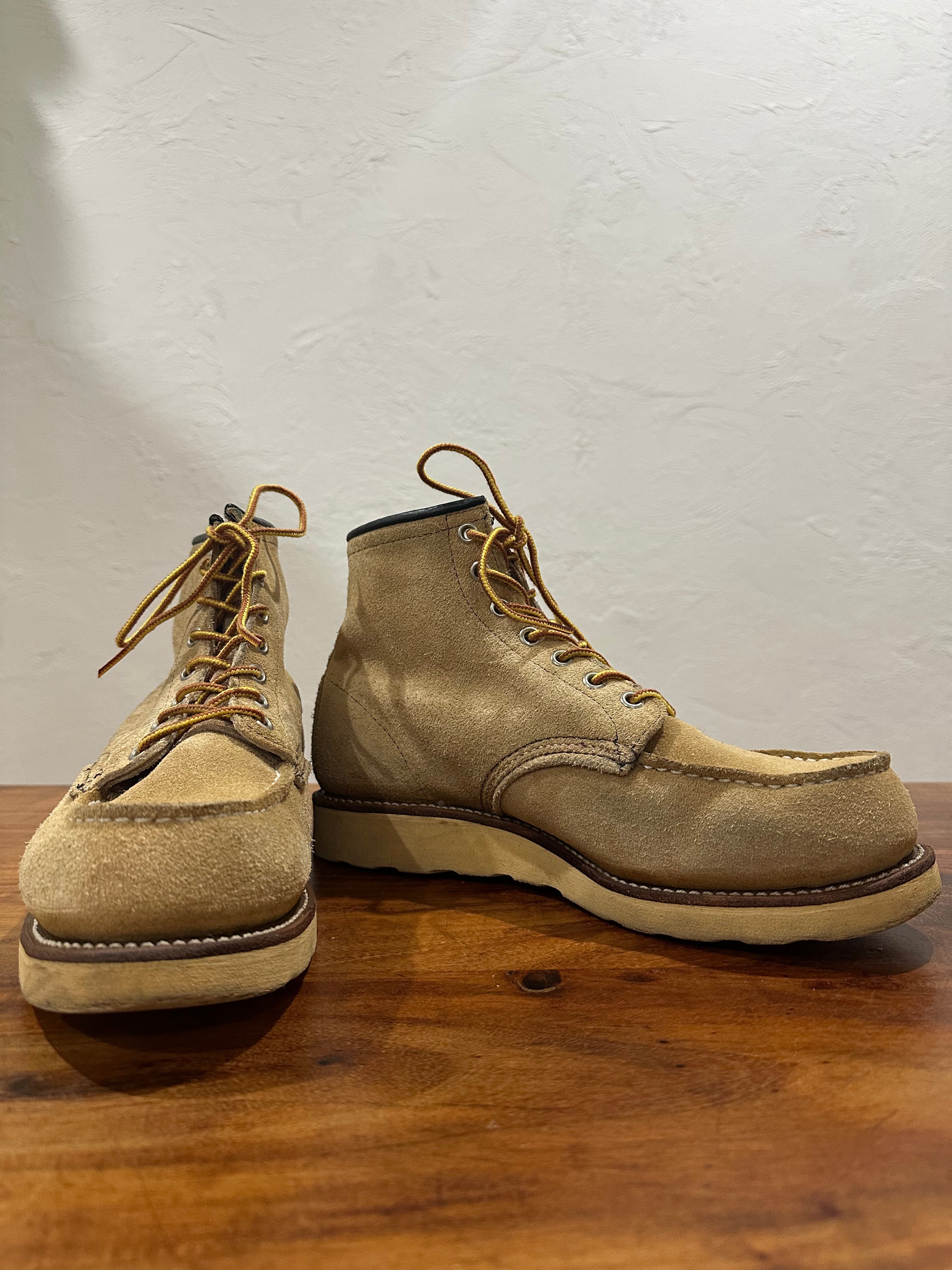 Red Wing (レッドウィング) 8173 Classic Work 6-Inch Moc Toe ホーソーン (Hawthorne) ホーソーン・アビリーン・ラフアウト (Hawthorne Abilene Roughout) トラクショントレッド・ソール (Traction Tred Sole) used boots - fr_1 view