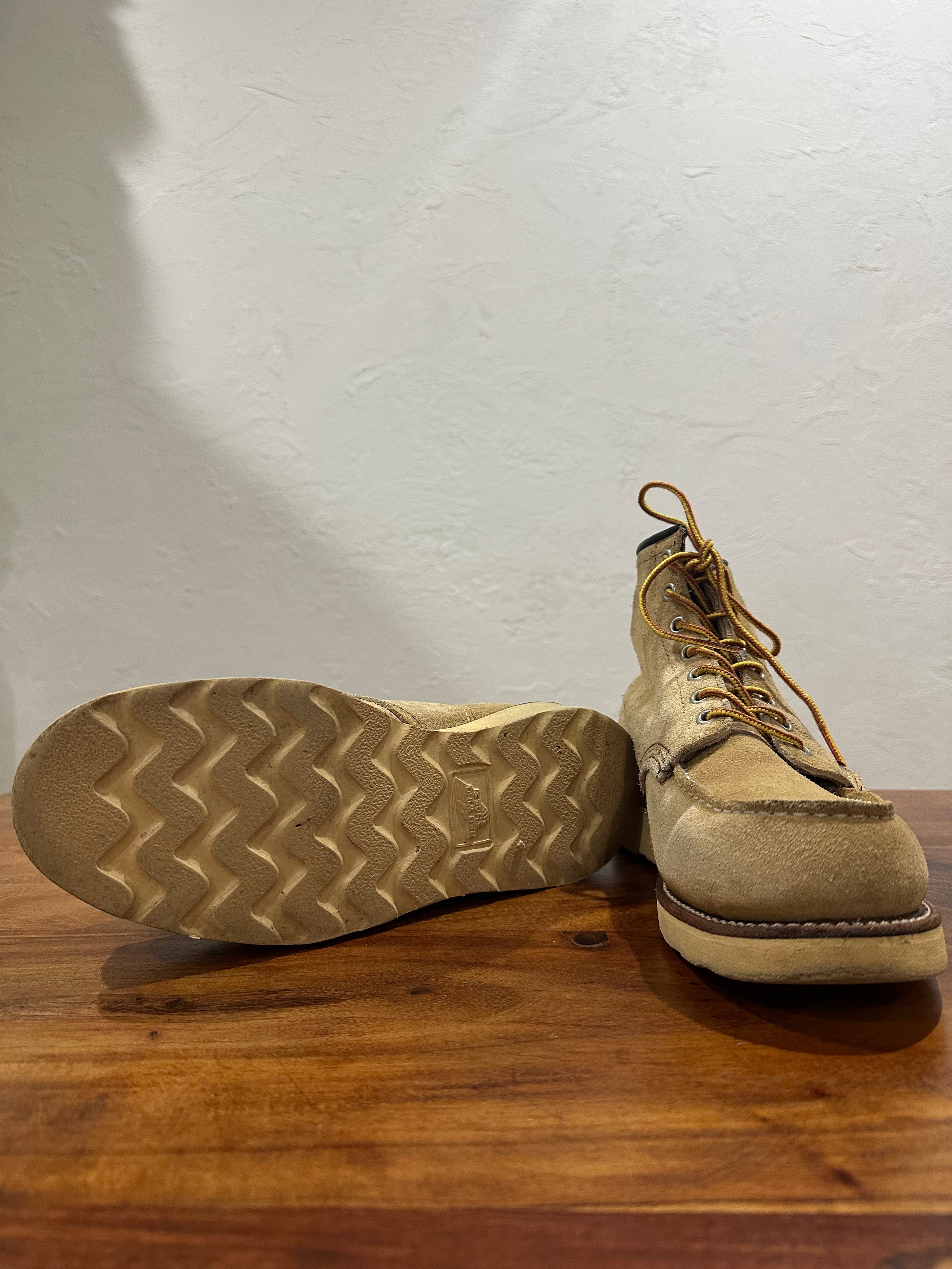 Red Wing (レッドウィング) 8173 Classic Work 6-Inch Moc Toe ホーソーン (Hawthorne) ホーソーン・アビリーン・ラフアウト (Hawthorne Abilene Roughout) トラクショントレッド・ソール (Traction Tred Sole) used boots - fr_3 view