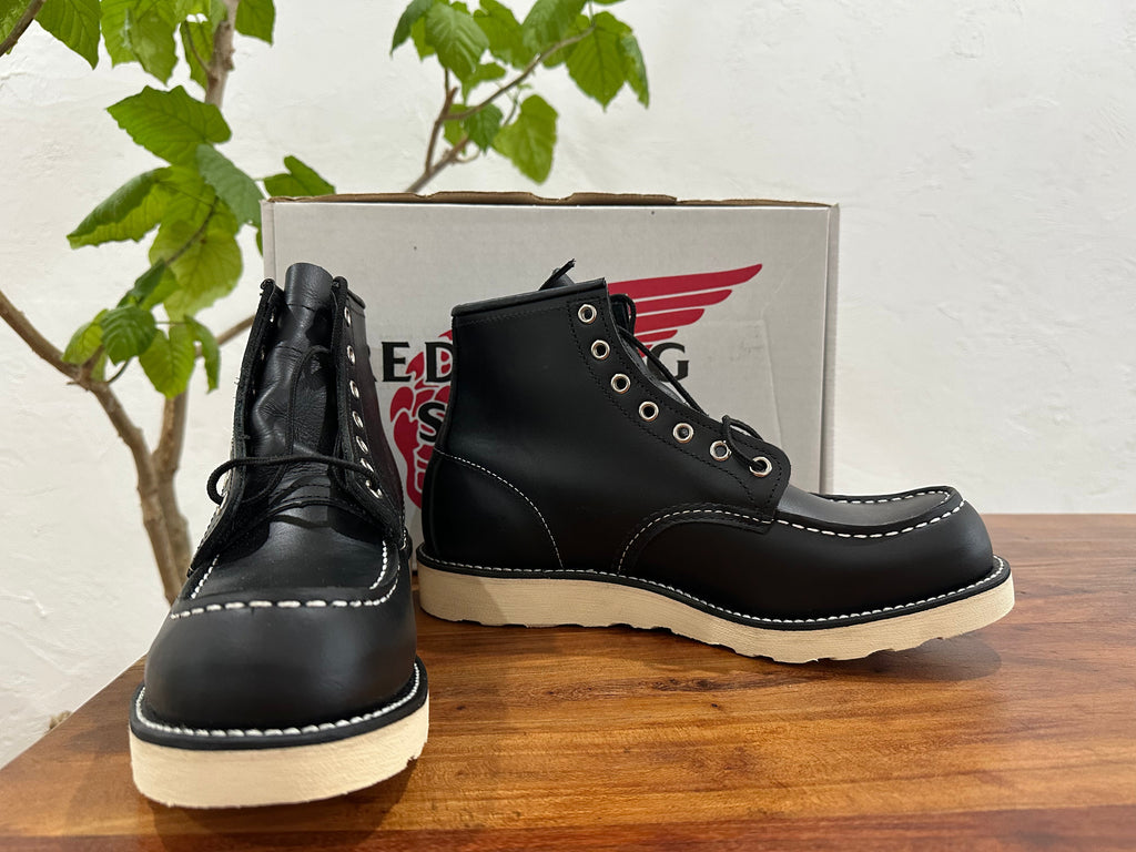 Red Wing (レッドウィング) 8179 6" Classic Moc Toe ブラック (Black) ブラック・クローム (Black Chrome) トラクション・トレッド (Tred Traction) ホワイト used boots - back_1 view