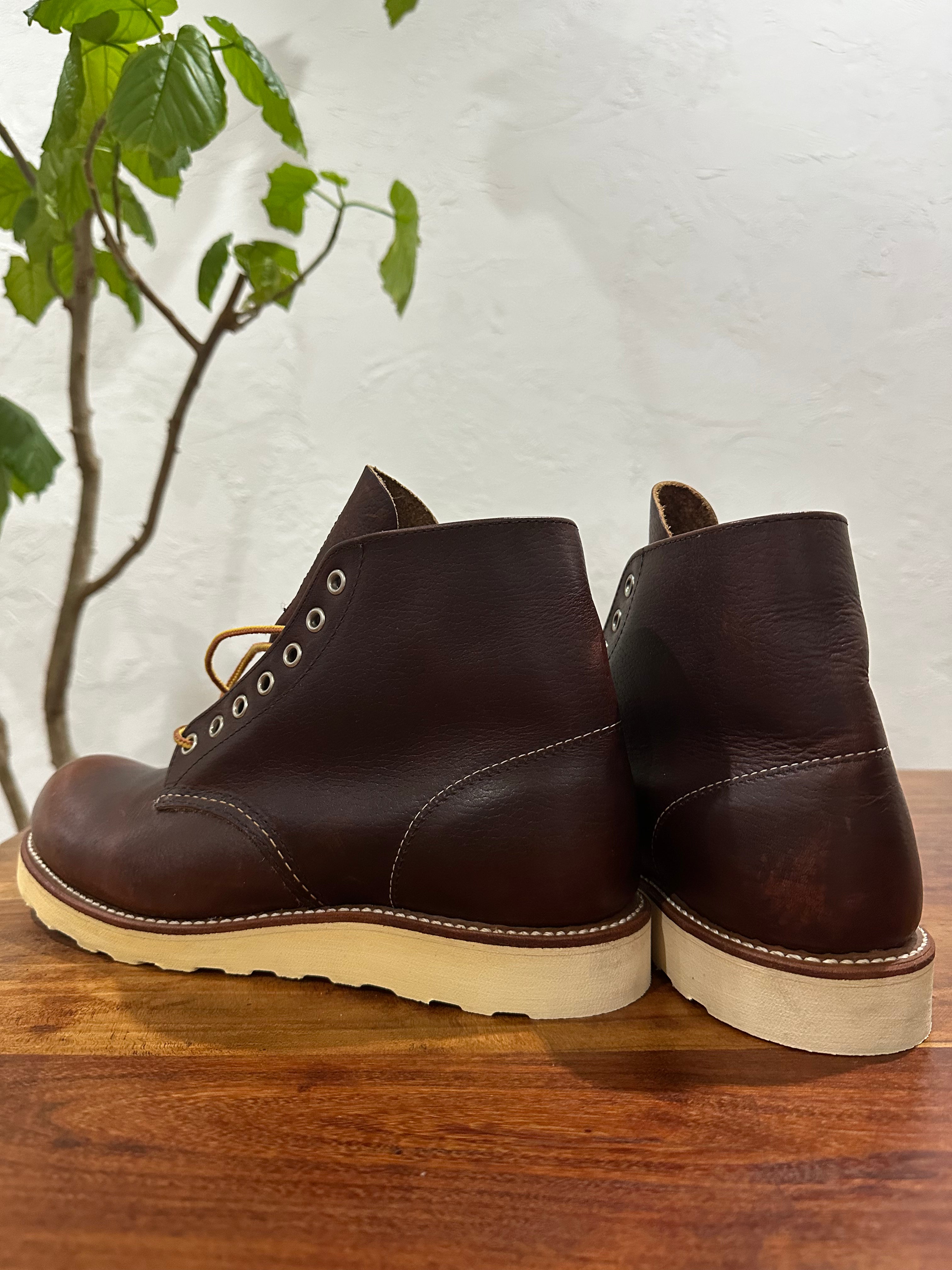 Red Wing (レッドウィング) 8196 Classic Work 6-Inch Round Toe ブラウン (Brown) ブライアー・オイルスリック (Briar Oil Slick) トラクショントレッド・ソール (Traction Tred Sole) used boots - back_1 view