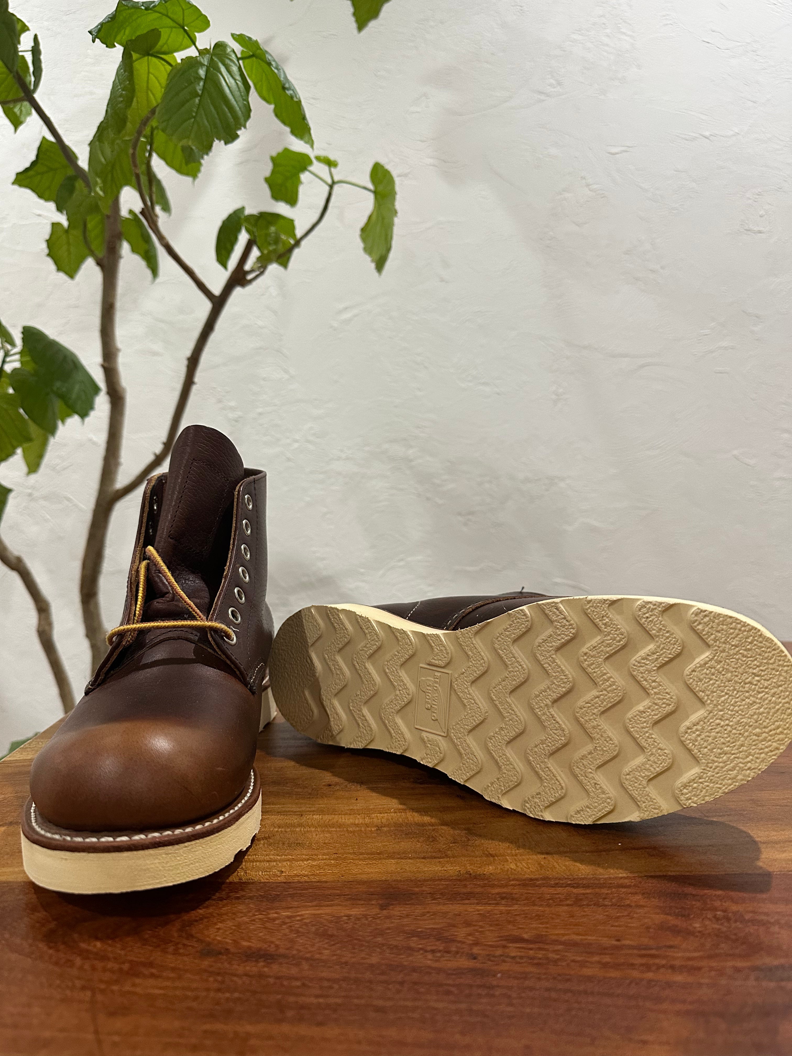 Red Wing (レッドウィング) 8196 Classic Work 6-Inch Round Toe ブラウン (Brown) ブライアー・オイルスリック (Briar Oil Slick) トラクショントレッド・ソール (Traction Tred Sole) used boots - fr_4 view