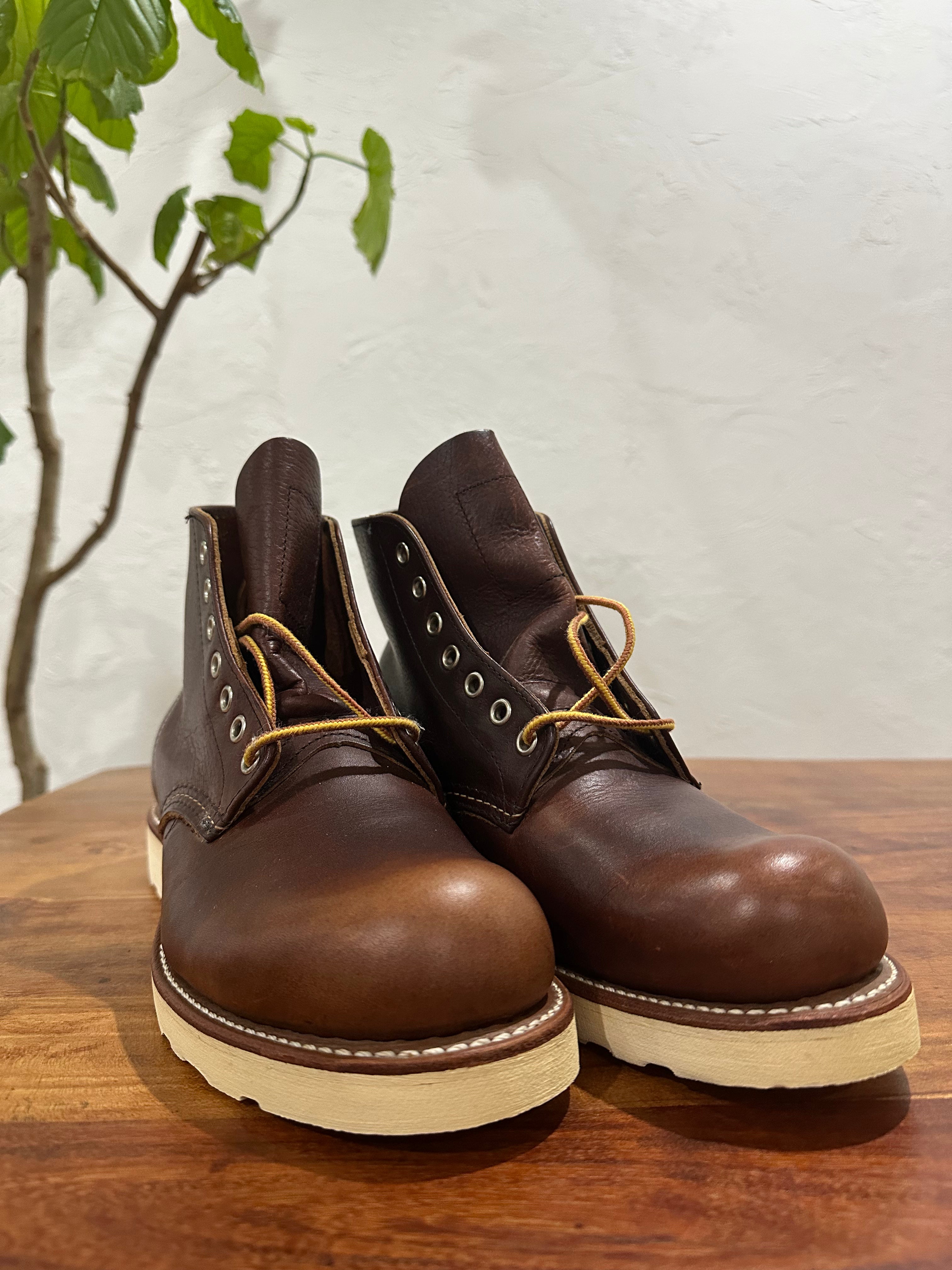 Red Wing (レッドウィング) 8196 Classic Work 6-Inch Round Toe ブラウン (Brown) ブライアー・オイルスリック (Briar Oil Slick) トラクショントレッド・ソール (Traction Tred Sole) used boots - toe_2 view
