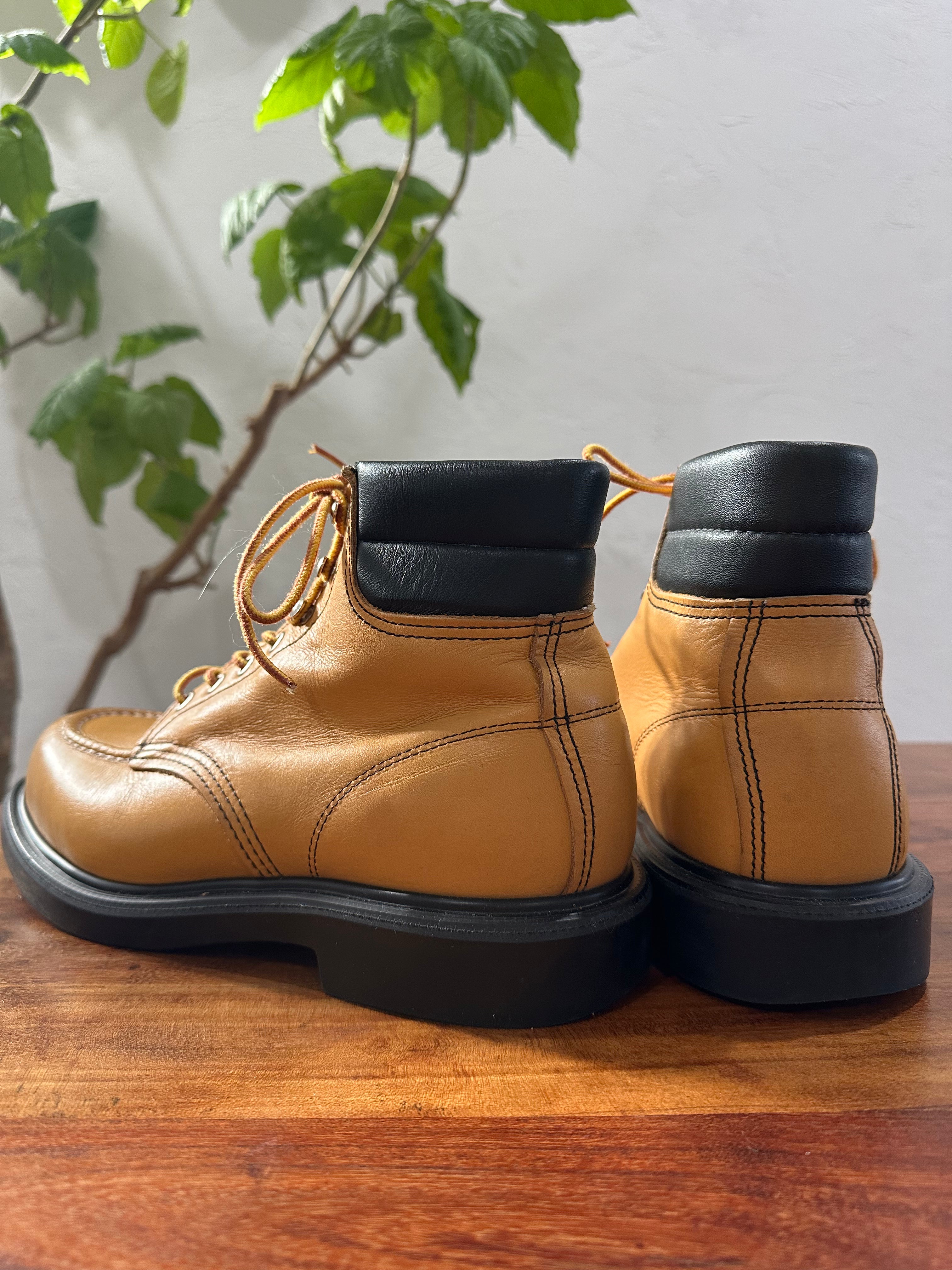 Red Wing (レッドウィング) 8807 SuperSole Moc 6-Inch メイズ (Maize) メイズ・マスタング (Maize Mustang) スーパーソール (SuperSole) used boots - back_1 view