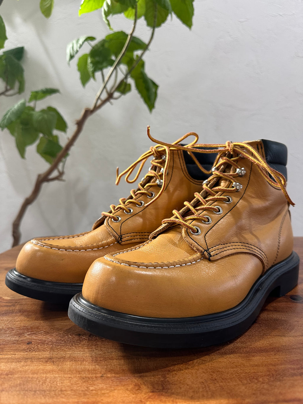 Red Wing (レッドウィング) 8807 SuperSole Moc 6-Inch メイズ (Maize) メイズ・マスタング (Maize Mustang) スーパーソール (SuperSole) used boots - toe_3 view