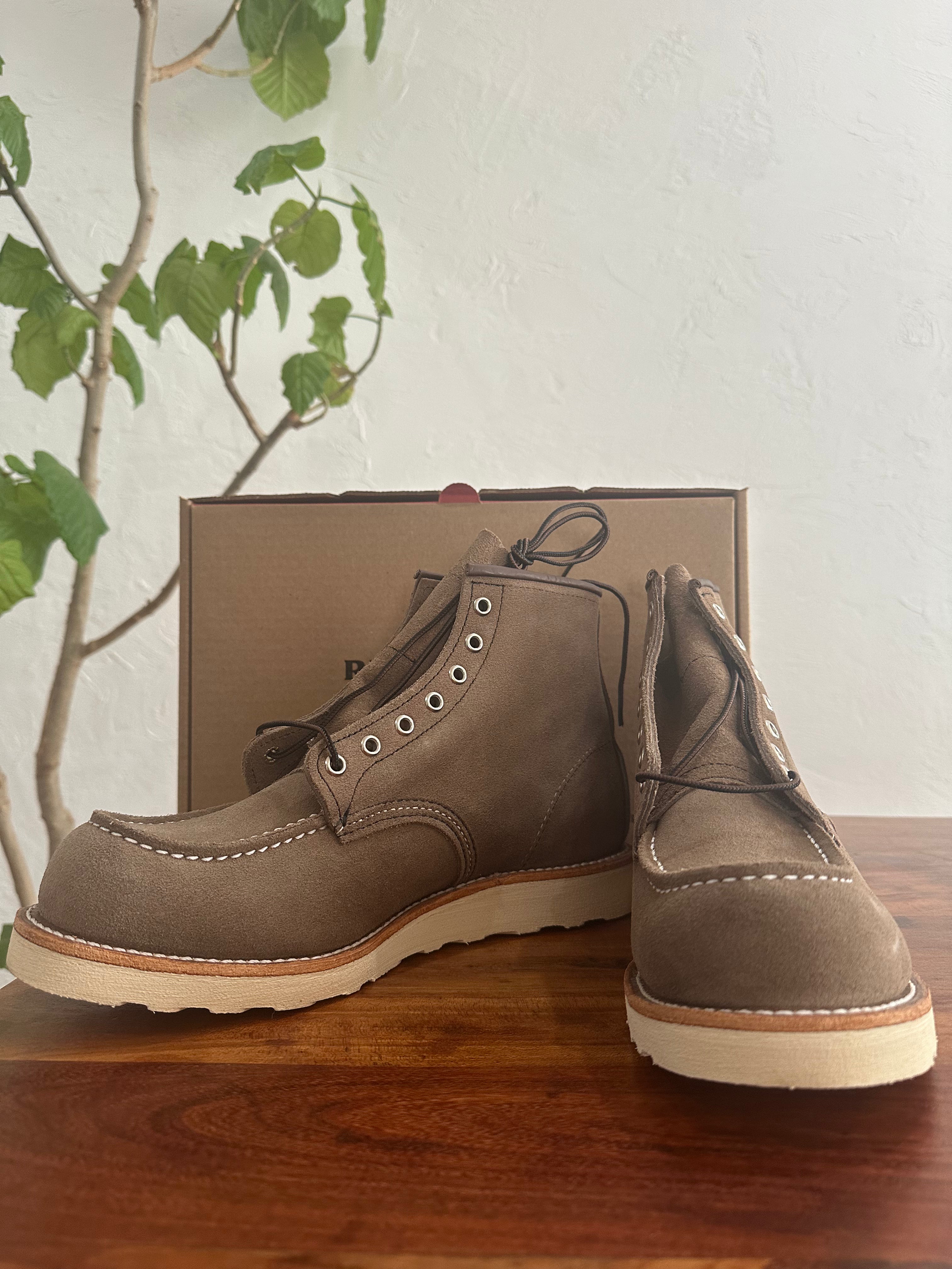 Red Wing (レッドウィング) 8838 6-inch Classic Moc サンドストーン（ベージュ系） サンドストーン「モハヴェ」ラフアウト トラクショントレッドソール used boots - fr_2 view