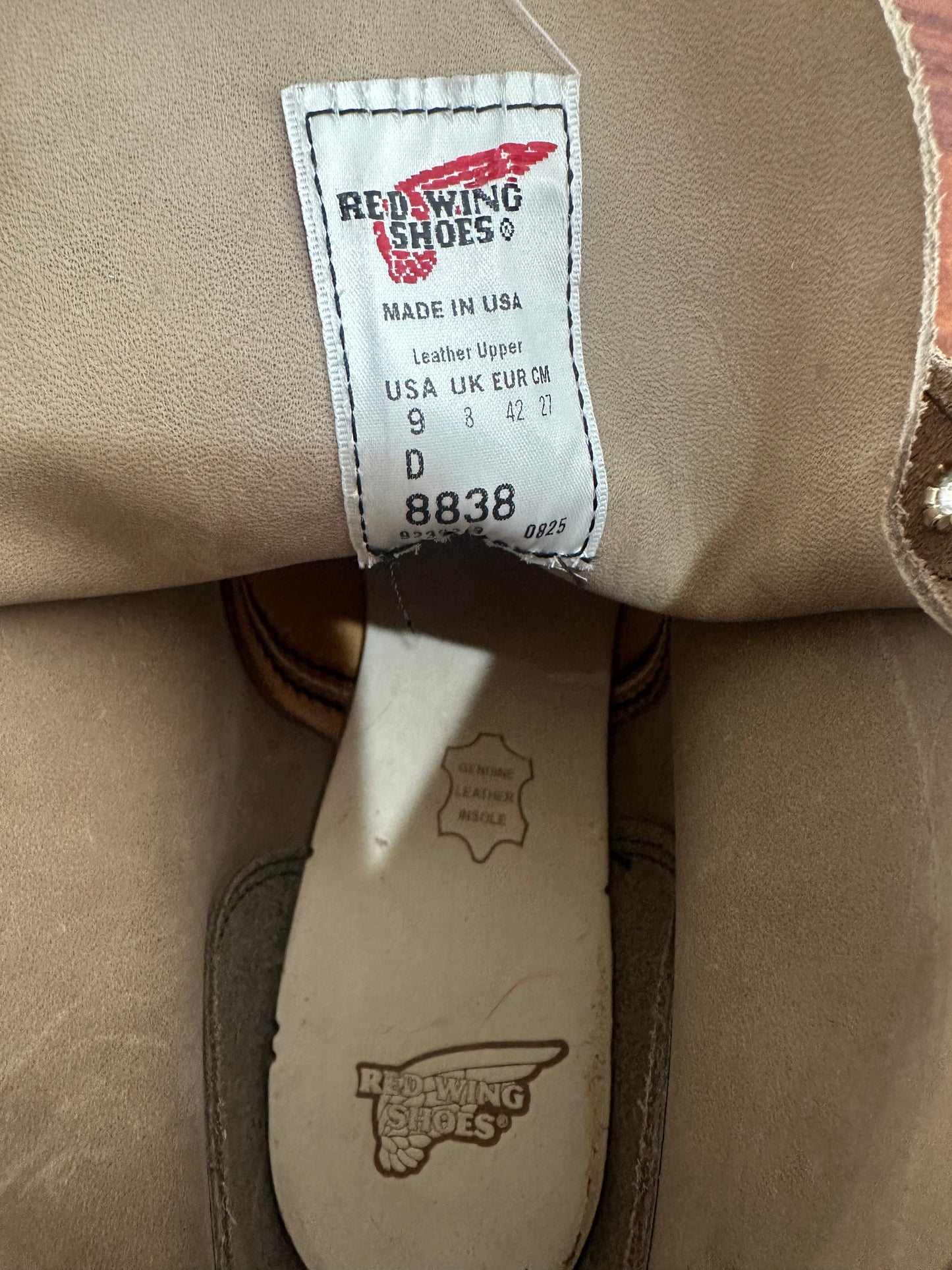 Red Wing (レッドウィング) 8838 6-inch Classic Moc サンドストーン（ベージュ系） サンドストーン「モハヴェ」ラフアウト トラクショントレッドソール used boots - tag_1 view