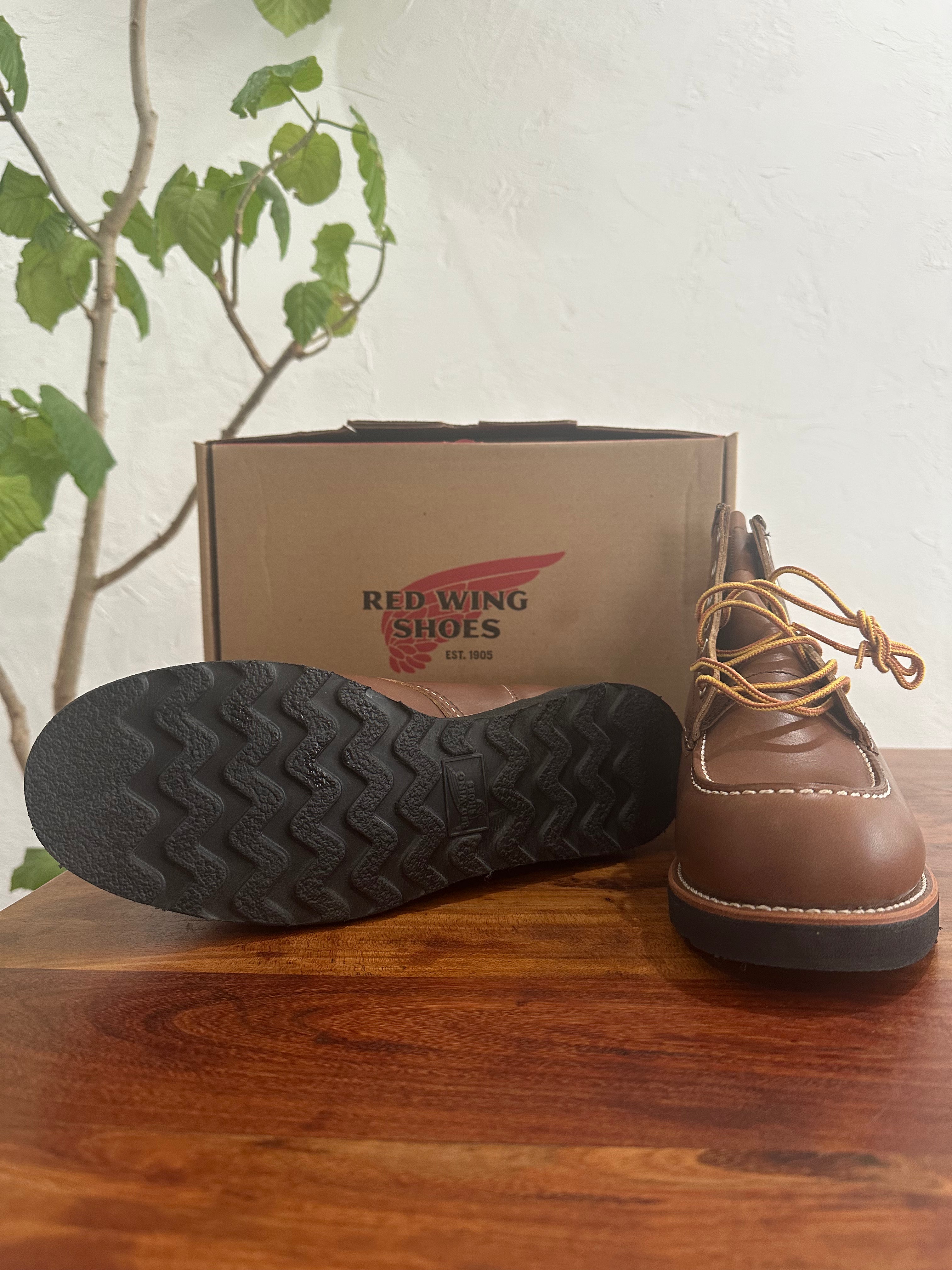 Red Wing (レッドウィング) 8852 Classic Moc 6-Inch ベルヴァ (Velva) ベルヴァリタン (Velva Retan) ブラック・トラクショントレッド (Black Traction Tred) used boots - fr_3 view