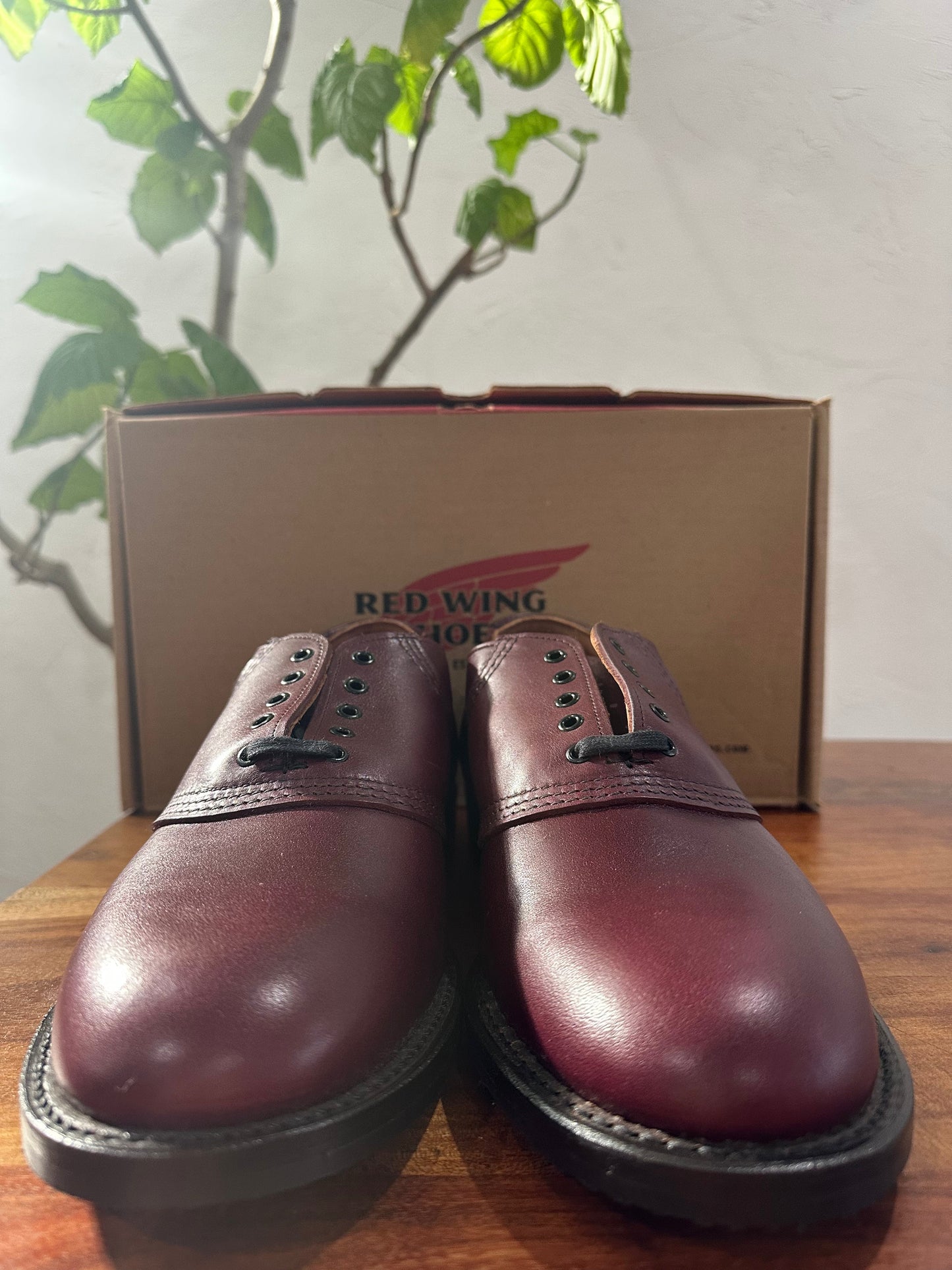 Red Wing (レッドウィング) 9088 Mil-1 Saddle Oxford ブラックチェリー ブラックチェリー・フェザーストーン (Black Cherry Featherstone) グロコード・オン・レザー (Gro Cord on Leather) used boots - toe_1 view