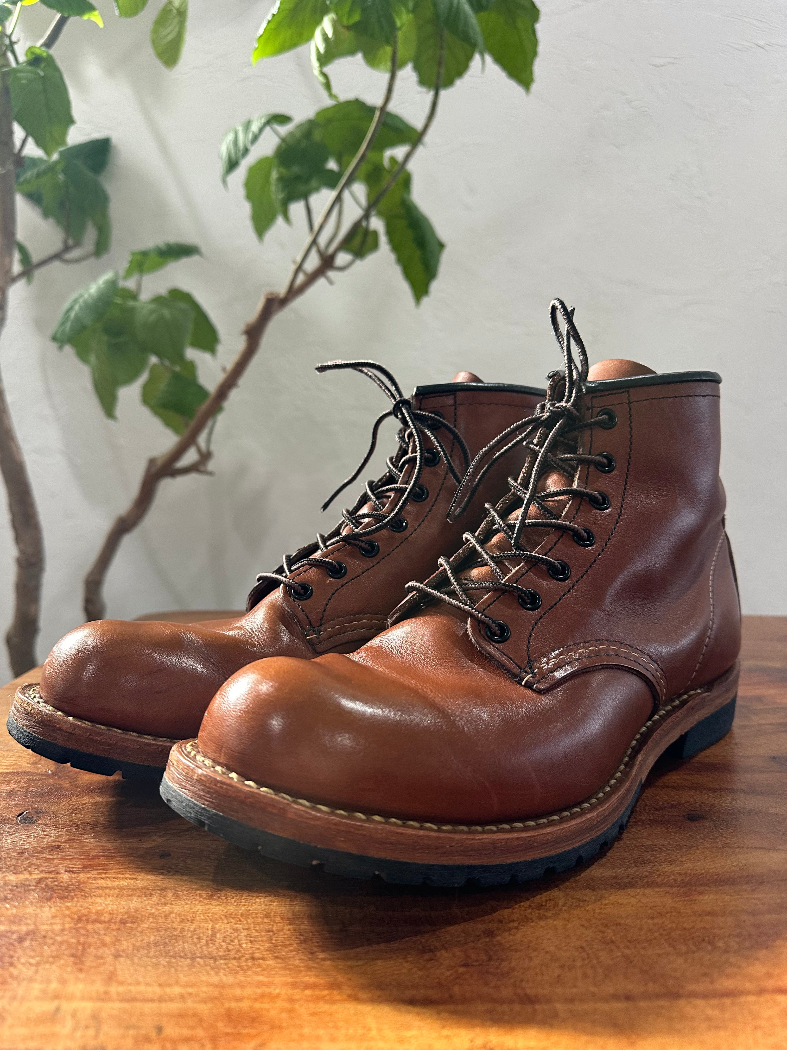 Red Wing (レッドウィング) 9416 Classic Dress Beckman Boot (Vibram Sole) ブラウン (Brown) シガー・フェザーストーン (Cigar "Featherstone") レザー＆ビブラム・ラグソール (Leather & Vibram Lug) used boots - toe_3 view